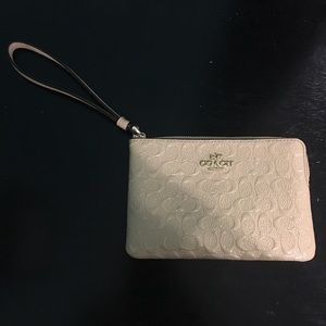 BAIGE COACH WRISTLET!